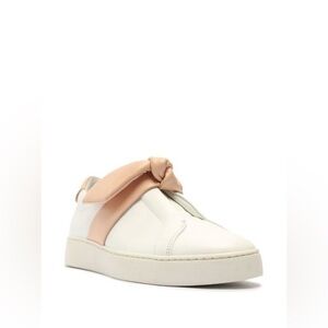 Alexandre Birman Asymmetric Clarita Sneaker Beige Size 39 Feminine Luxury GUC